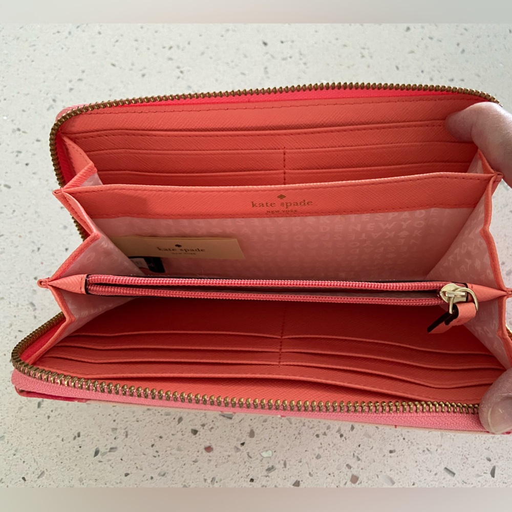 Kate Spade Flamingo Wallet - Picture 4 of 8